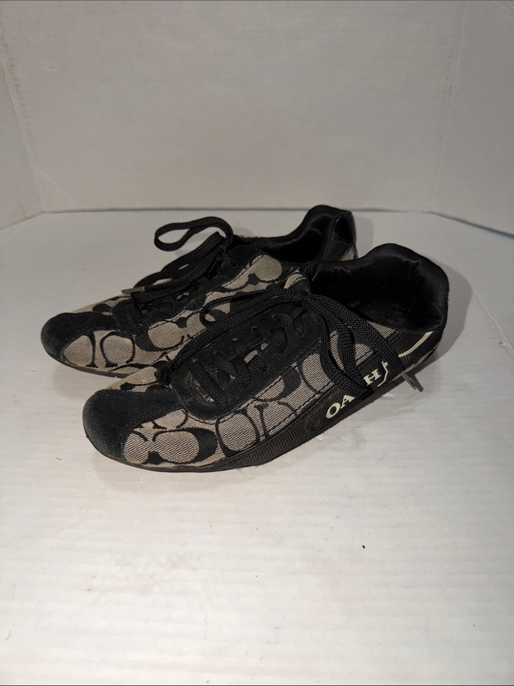 Coach ‘Hilary’ Women’s Black and Tan Signature Logo Sneakers